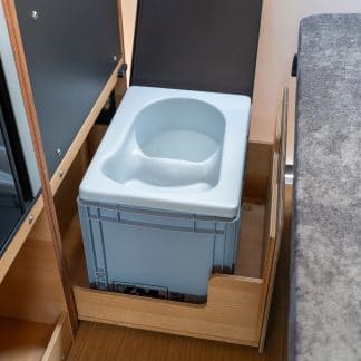 Trenntoilette Eurobox in Schubfach