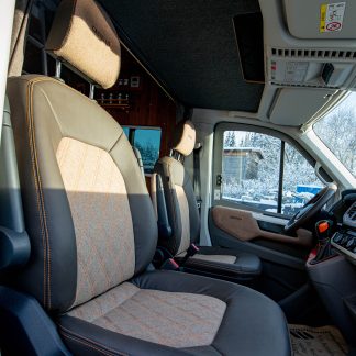 Interior package, loden/leather seats